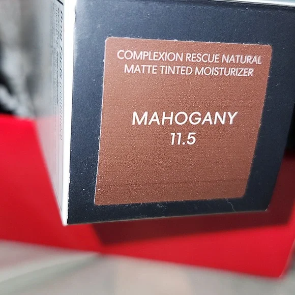 Bareminerals Complexion Rescue natural tinted moiszturizer - Picture 3 of 6